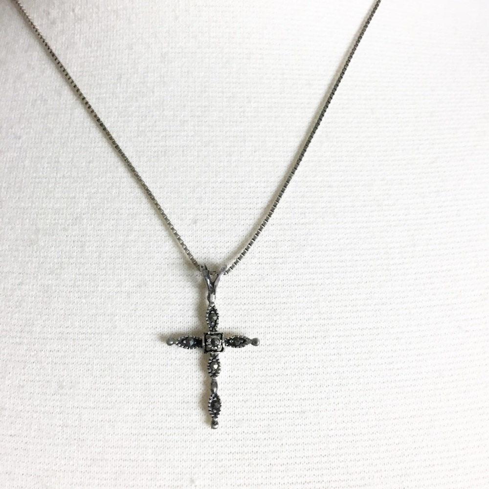 Vintage Sterling Silver Marked 925 Cross Necklace
